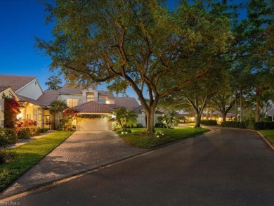 Fabulous renovated 2 story villa with private courtyard for al on Wyndemere Country Club in Florida - for sale on GolfHomes.com, golf home, golf lot