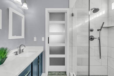 Rare & Unique: Gorgeous primary bathroom remodel (2024), Full on Golf Club At Wescott Plantation in South Carolina - for sale on GolfHomes.com, golf home, golf lot