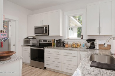 $2,000 IN SELLER-PAID CLOSING COST ASSISTANCE WITH AN ACCEPTABLE on The Carolina Club in North Carolina - for sale on GolfHomes.com, golf home, golf lot