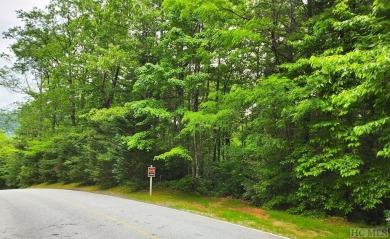 Location, location, location!  Lot K23 is situated near the on Lake Toxaway Country Club in North Carolina - for sale on GolfHomes.com, golf home, golf lot