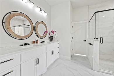 Priced below assessed value, Beat the summer Rush  2022 on Pinnacle Golf and Boat Club in Texas - for sale on GolfHomes.com, golf home, golf lot