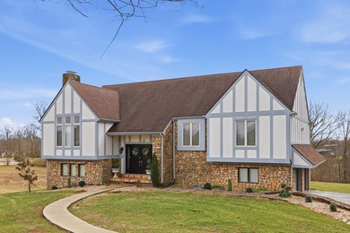 Elegant Living in Bob-O-Link Estates - Welcome to this English on Wild Turkey Trace Golf Club in Kentucky - for sale on GolfHomes.com, golf home, golf lot