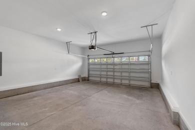 Now Completed & Move-In Ready! Lakefront Home by Langbeen on The Lakes Country Club in North Carolina - for sale on GolfHomes.com, golf home, golf lot