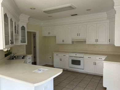 Welcome to 102 E Robertson Ct--where Southern charm and on Tartan Pines Golf Club in Alabama - for sale on GolfHomes.com, golf home, golf lot