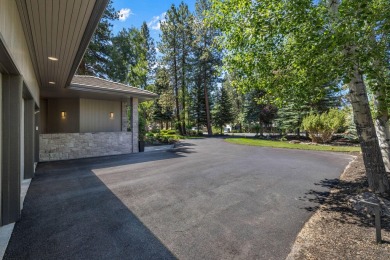 Along Broken Top's 17th Fairway w/ glistening lake views, this on  in Oregon - for sale on GolfHomes.com, golf home, golf lot