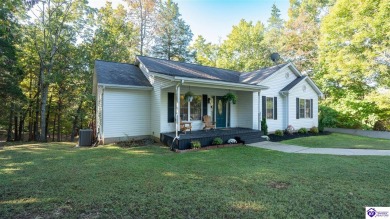 STUNNING RANCH RETREAT IN PRESTIGIOUS DOE VALLEY GATED COMMUNITY on Doe Valley Country Club in Kentucky - for sale on GolfHomes.com, golf home, golf lot