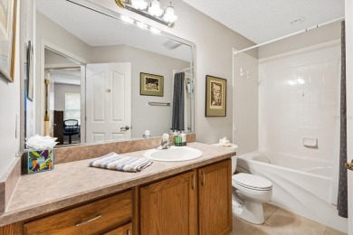 ROOF 2021 HWH 2022 BOND PAID! 4 miles to Sumter Landing!! on The Links of Spruce Creek in Florida - for sale on GolfHomes.com, golf home, golf lot