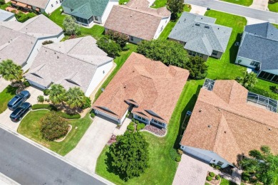 ROOF 2021 HWH 2022 BOND PAID! 4 miles to Sumter Landing!! on The Links of Spruce Creek in Florida - for sale on GolfHomes.com, golf home, golf lot