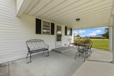 Welcome to 695 Maple Street in Stanton, KY. Situated on an on Beechfork Golf Club in Kentucky - for sale on GolfHomes.com, golf home, golf lot