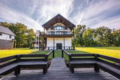 74 Blue Herring Drive offers a harmonious blend of comfort and on  in Tennessee - for sale on GolfHomes.com, golf home, golf lot