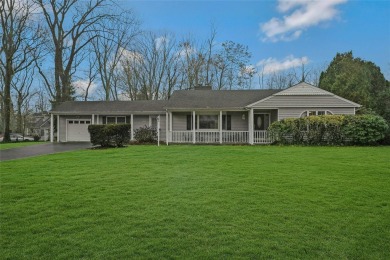 Rare opportunity to live in the sprawling ranch on a cul-de-sac on Huntington Country Club in New York - for sale on GolfHomes.com, golf home, golf lot