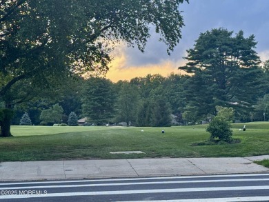 Welcome to this beautifully updated end unit condo located in on Shadow Lake Village in New Jersey - for sale on GolfHomes.com, golf home, golf lot