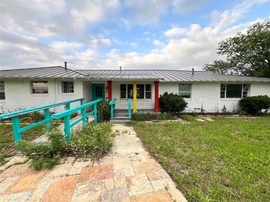 Perfect for a medical practice, dental, retail strip, restaurant on Buffalo Creek Golf Club in Texas - for sale on GolfHomes.com, golf home, golf lot