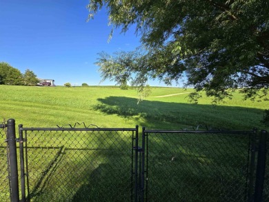 Wonderful country setting just across from the Apple Canyon Lake on Apple Canyon Lake Golf Course in Illinois - for sale on GolfHomes.com, golf home, golf lot