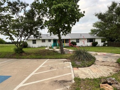 Perfect for a medical practice, dental, retail strip, restaurant on Buffalo Creek Golf Club in Texas - for sale on GolfHomes.com, golf home, golf lot