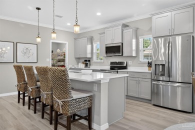 Welcome to resort-style living year-round in the heart of on Lost Key Golf Club in Florida - for sale on GolfHomes.com, golf home, golf lot