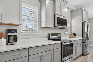 Welcome to resort-style living year-round in the heart of on Lost Key Golf Club in Florida - for sale on GolfHomes.com, golf home, golf lot