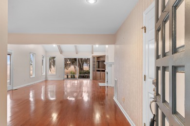 Lovely contemporary style home here at 75 Duckpond Place in on Wedgefield Plantation Golf Club in South Carolina - for sale on GolfHomes.com, golf home, golf lot