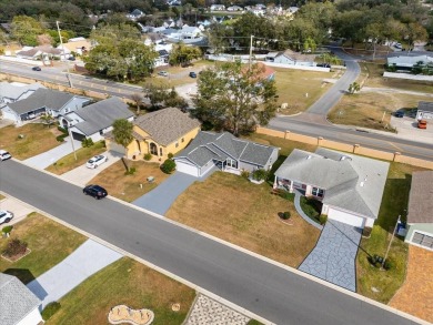 Oooh, LOOK Honey, at this adorable 2-bedroom in Sandpiper! Pack on Sandpiper Golf Club in Florida - for sale on GolfHomes.com, golf home, golf lot