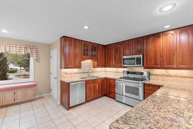 Lovely contemporary style home here at 75 Duckpond Place in on Wedgefield Plantation Golf Club in South Carolina - for sale on GolfHomes.com, golf home, golf lot