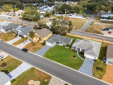 Oooh, LOOK Honey, at this adorable 2-bedroom in Sandpiper! Pack on Sandpiper Golf Club in Florida - for sale on GolfHomes.com, golf home, golf lot