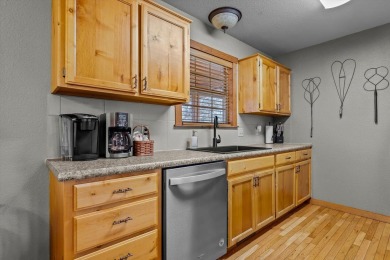 Welcome to your perfect Branson getaway in the Lodges at Roark on Ledgestone Country Club and Golf Course in Missouri - for sale on GolfHomes.com, golf home, golf lot