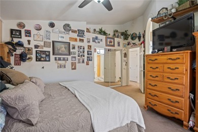 NICE 2,353 SQFT HOME WITH A LARGE FAMILY ROOM WITH ITS OWN on Valle Vista Golf Course in Arizona - for sale on GolfHomes.com, golf home, golf lot