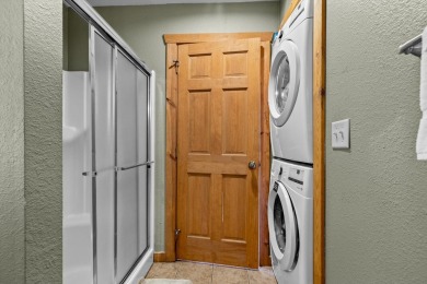 Welcome to your perfect Branson getaway in the Lodges at Roark on Ledgestone Country Club and Golf Course in Missouri - for sale on GolfHomes.com, golf home, golf lot