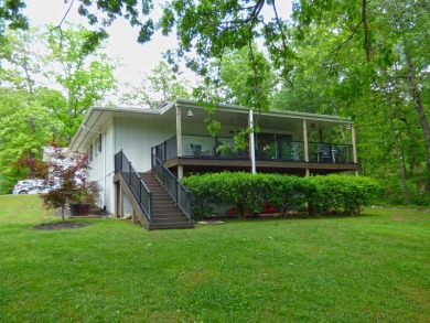 Built for comfort and ease of living, this home on Lake Navajo on Cherokee Village North Course in Arkansas - for sale on GolfHomes.com, golf home, golf lot