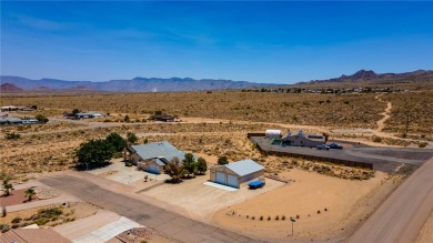 NICE 2,353 SQFT HOME WITH A LARGE FAMILY ROOM WITH ITS OWN on Valle Vista Golf Course in Arizona - for sale on GolfHomes.com, golf home, golf lot