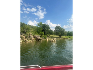 Amon G Carter Lake LAKEFRONT 1.85 Acre lot on a corner with a on Twisted Oaks Golf Club in Texas - for sale on GolfHomes.com, golf home, golf lot