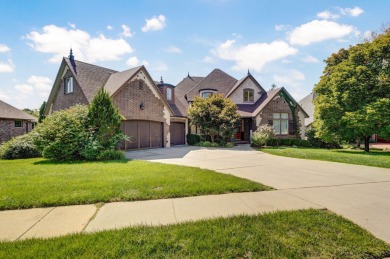 Welcome to this exceptional Rivercut estate on beautiful on Rivercut Golf Course in Missouri - for sale on GolfHomes.com, golf home, golf lot