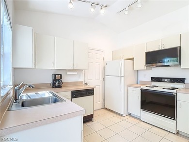 The lowest priced home in Herons Glen Country Club just hit the on Herons Glen Golf and Country Club in Florida - for sale on GolfHomes.com, golf home, golf lot