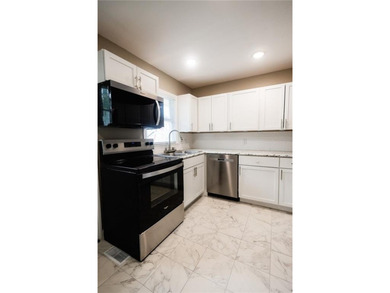 Completely updated 4 Bed 2 Bath Home Located Within View of the on Moila Country Club in Missouri - for sale on GolfHomes.com, golf home, golf lot