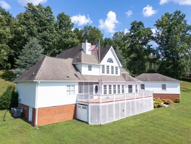 Stunning Golf Course Home with Master on Main with Unbeatable on Nob North Golf Course in Georgia - for sale on GolfHomes.com, golf home, golf lot