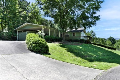 Welcome to your charming home!! As you enter this home, the on Mountain Harbour Golf Club in North Carolina - for sale on GolfHomes.com, golf home, golf lot