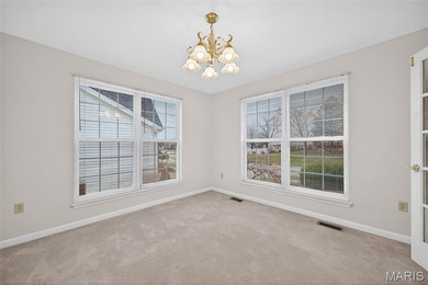 Welcome to this beautiful & spacious 4-bedroom, 3.5-bath home on The Falls Golf Club in Missouri - for sale on GolfHomes.com, golf home, golf lot