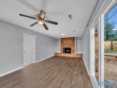 WELL MAINTAINED SOUTH HUNTSVILLE HOME!! JUST AROUND THE CORNER on Valley Hill Country Club in Alabama - for sale on GolfHomes.com, golf home, golf lot