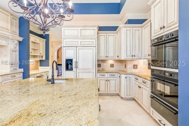 This extraordinary Wexford residence combines timeless on Wexford Golf Club in South Carolina - for sale on GolfHomes.com, golf home, golf lot