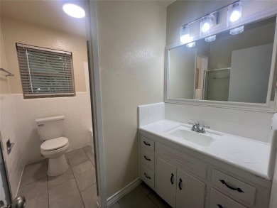 Motivated Seller! Beautiful 3 Bed 2 Bath in Diamond Oaks North
 on Iron Horse Golf Course in Texas - for sale on GolfHomes.com, golf home, golf lot