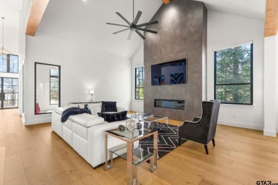 Welcome to an absolutely breathtaking custom-built luxury home on Cascades Golf Club in Texas - for sale on GolfHomes.com, golf home, golf lot
