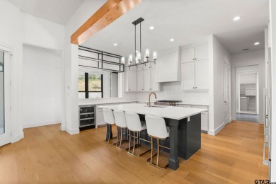 Welcome to an absolutely breathtaking custom-built luxury home on Cascades Golf Club in Texas - for sale on GolfHomes.com, golf home, golf lot