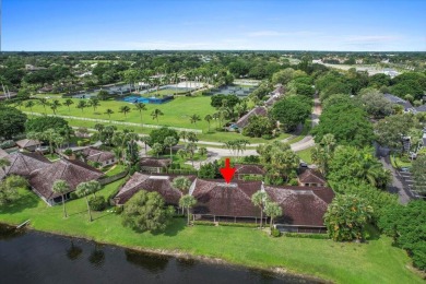 Meticulously renovated 3BR/3BA main home plus detached 1BR/1BA on Palm Beach Polo and Country Club in Florida - for sale on GolfHomes.com, golf home, golf lot