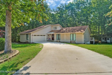 LOCATION IS KEY! Welcome home to this charming one-of-a-kind on Stonehenge Golf Course in Tennessee - for sale on GolfHomes.com, golf home, golf lot