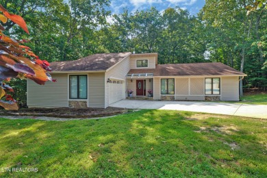 LOCATION IS KEY! Welcome home to this charming one-of-a-kind on Stonehenge Golf Course in Tennessee - for sale on GolfHomes.com, golf home, golf lot