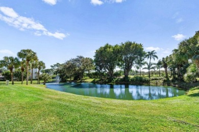 Newly Updated 2-bedroom/2-bathroom condo in the desirable and on The Country Club At Boca Raton in Florida - for sale on GolfHomes.com, golf home, golf lot