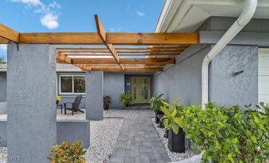 Move-In Ready, Fully Renovated Home with Golf Course Views & No on Whiskey Creek Country Club in Florida - for sale on GolfHomes.com, golf home, golf lot