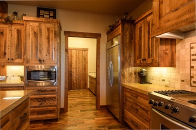 Custom lodge-style Gary Norman built home in beautiful Brasada on Brasada Canyons Golf Course in Oregon - for sale on GolfHomes.com, golf home, golf lot