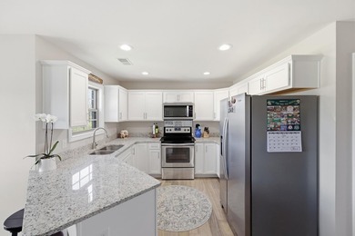 Beautiful all-brick ranch located in the desirable Lower South on Gibson Bay Golf Course in Kentucky - for sale on GolfHomes.com, golf home, golf lot