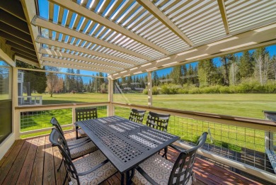 WOW! This prized turnkey townhome is located on the Plumas Pines on Plumas Pines Golf Resort in California - for sale on GolfHomes.com, golf home, golf lot